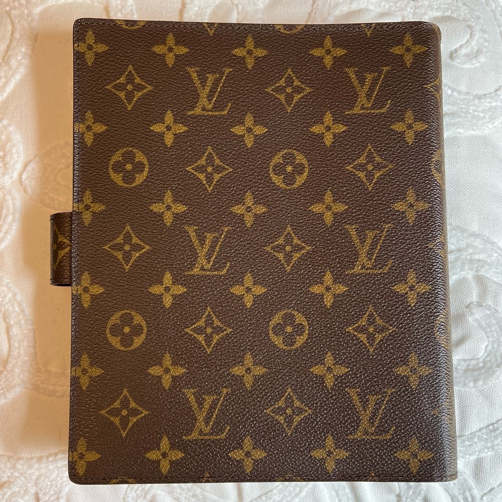 ❌SOLD!❌ Authentic Louis Vuitton Brown Monogram Large (GM) Agenda Cover - Picture 2 of 16
